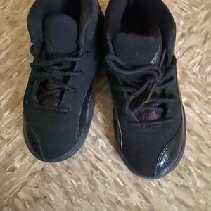 Jordan Kids Sneakers Black retro 12s size 10c